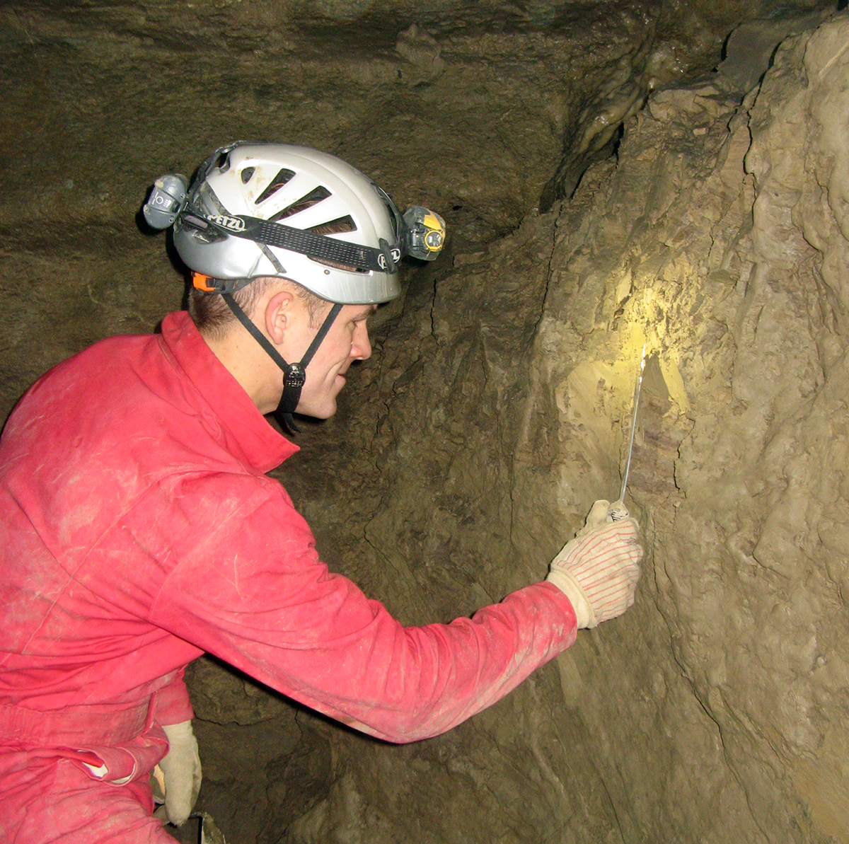 Studying Paleoclimate Through New England Cave Sediments 